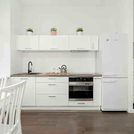 Bright And Cosy Apartments In Poznan By Noclegi Renters Екстер'єр фото
