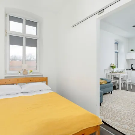 Bright And Cosy Apartments In Poznan By Noclegi Renters Екстер'єр фото
