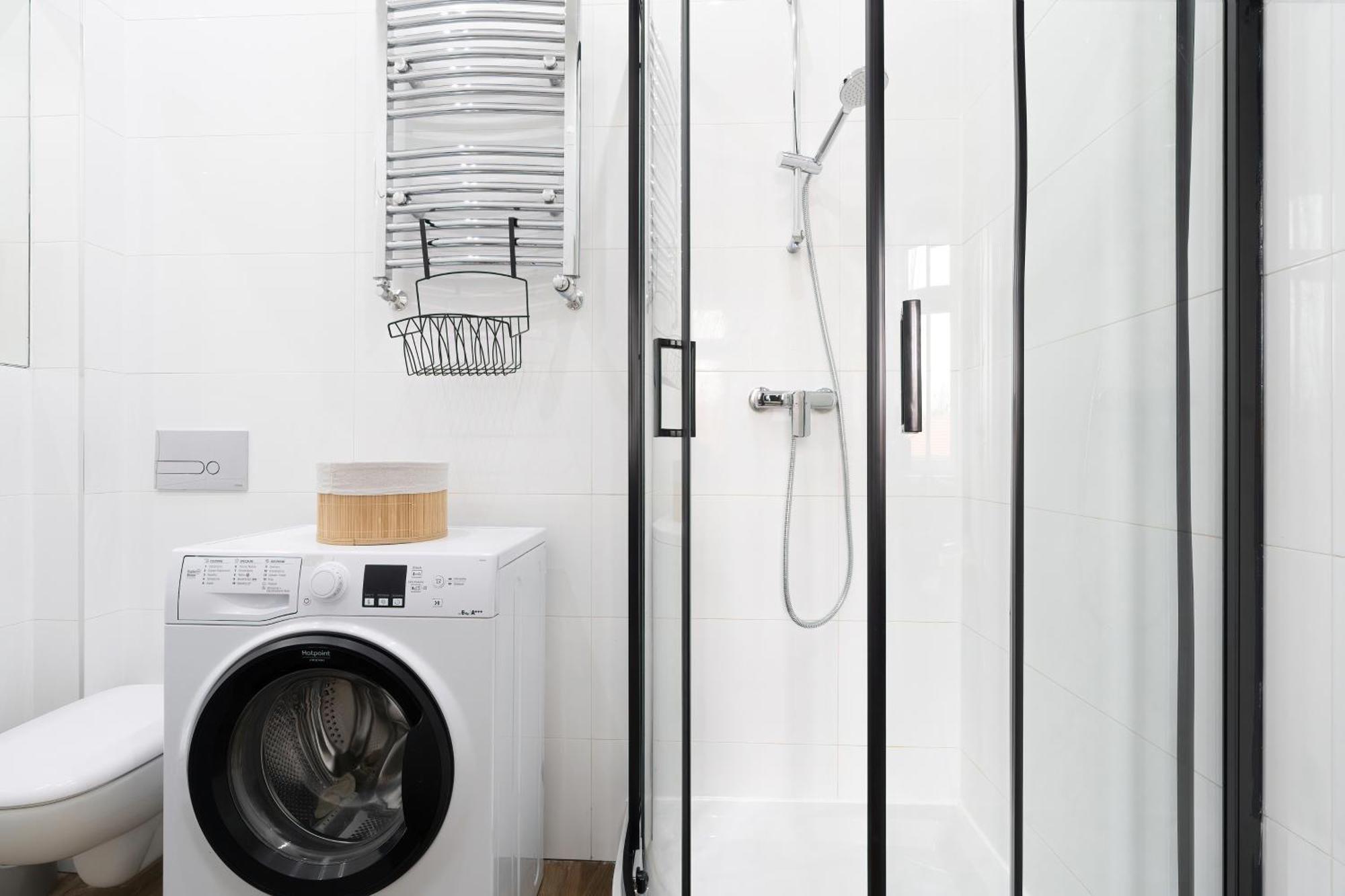 Bright And Cosy In By Renters