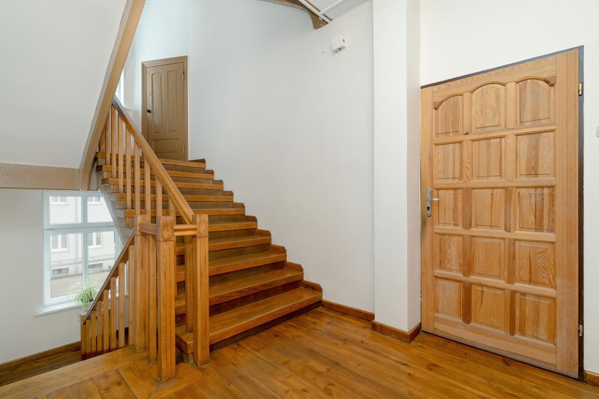Bright And Cosy In By Renters *
